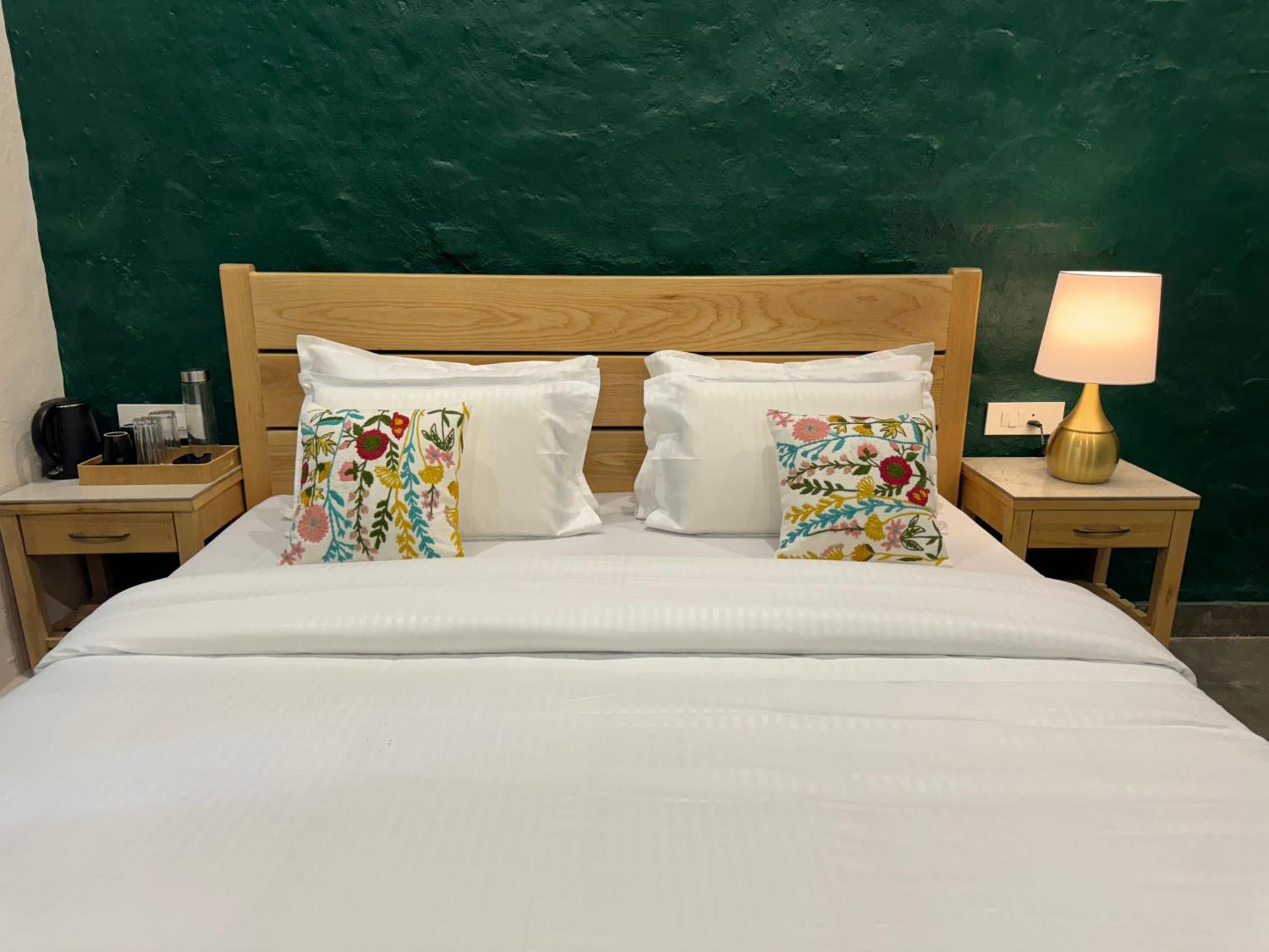 Cliff House, 3Br Lux Farmhouse 2Km To Rajpur Road Dehradun Bagian luar foto